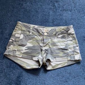 Camouflage design shorts